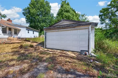 Exterior - 5080 Hillcrest Rd, Arnold, MO 63010 photo 3 of 10
