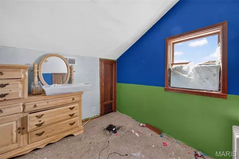 Bedroom - 5080 Hillcrest Rd, Arnold, MO 63010 photo 3 of 5