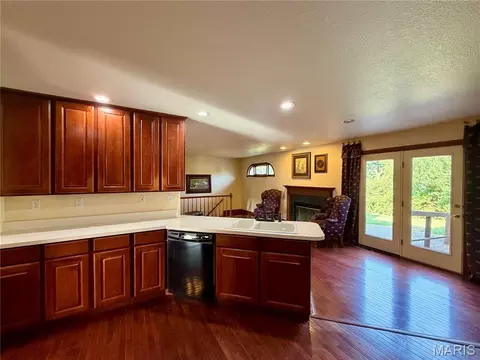 Kitchen - 111 Westview, Palmyra, MO 63461 photo 1 of 3
