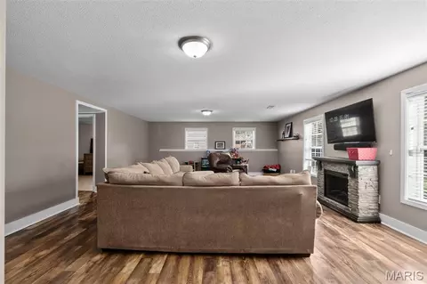 Living - 398 Mark Ave, Jackson, MO 63755 photo 1 of 1