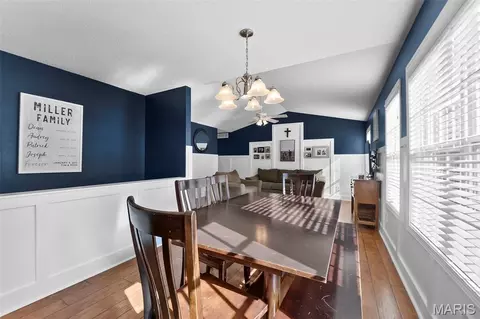 Dining - 398 Mark Ave, Jackson, MO 63755 photo 2 of 2