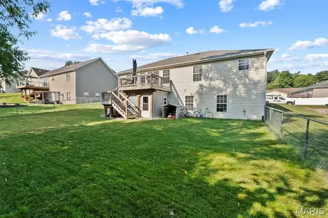 Exterior - 398 Mark Ave, Jackson, MO 63755 photo 6 of 7