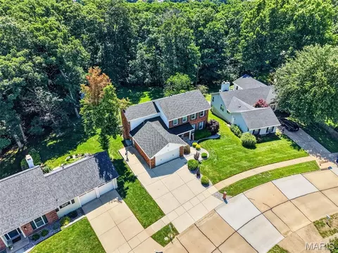 View/Area - 874 Sugar Hill Dr, Manchester, MO 63021 photo 5 of 11