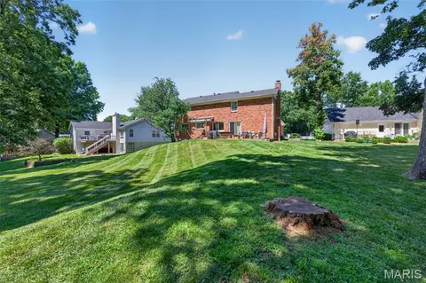 Exterior - 874 Sugar Hill Dr, Manchester, MO 63021 photo 13 of 16