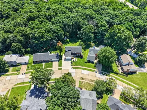 View/Area - 874 Sugar Hill Dr, Manchester, MO 63021 photo 8 of 11