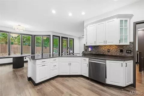 Kitchen - 324 Druscilla Ln, Waterloo, IL 62298 photo 2 of 3