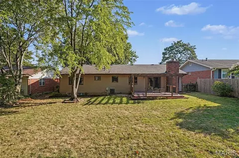 Exterior - 9311 Cinnabar Dr, Sappington, MO 63126 photo 6 of 6