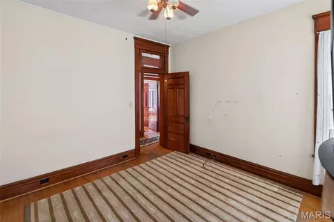 Bedroom - 536 E 6th St, Alton, IL 62002 photo 4 of 5