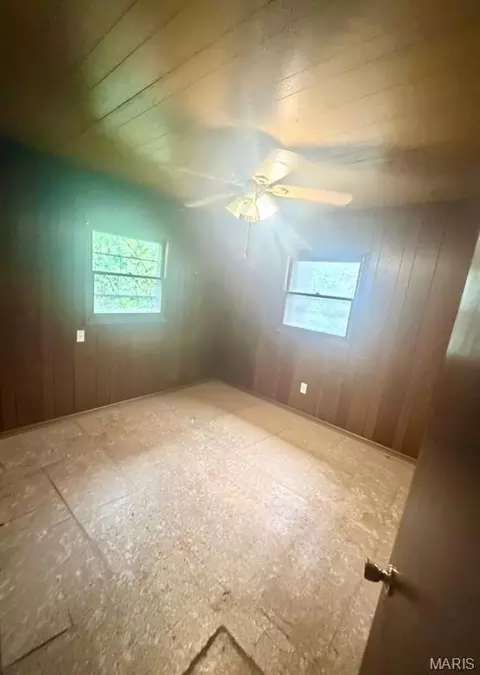 Bedroom - 7519 Mulberry Rd, Barnhart, MO 63012 photo 1 of 4