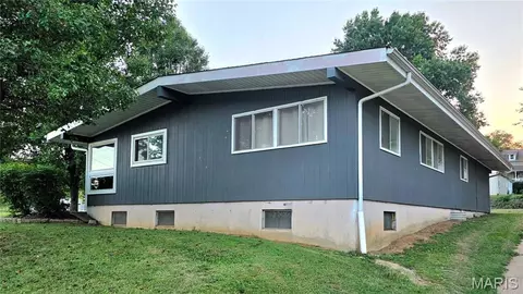 Other - 601 W 9th St, Washington, MO 63090 photo 3 of 8