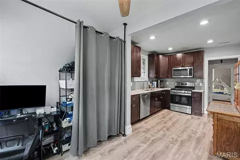 Kitchen - 5218 Gresham Ave, Saint Louis, MO 63109 photo 3 of 3