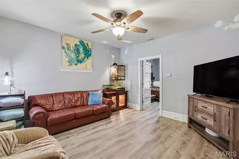 Living - 5218 Gresham Ave, Saint Louis, MO 63109 photo 1 of 1