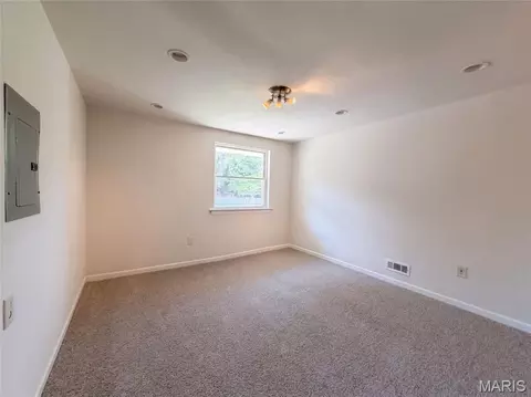 Bedroom - 6436 Kathy Dr, High Ridge, MO 63049 photo 4 of 4