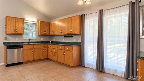 Kitchen - 1035 Jacks Fork Rd, Other, MO 65548 photo 7 of 7