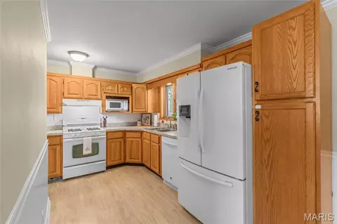 Kitchen - 712 Highland Dr, O'fallon, MO 63366 photo 1 of 1