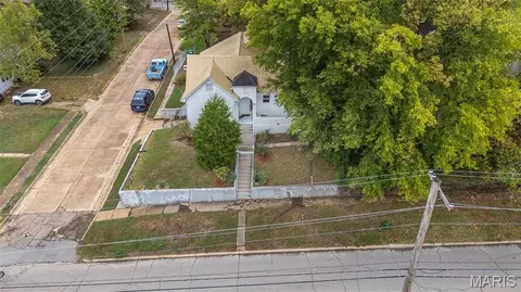 336 N 2nd St, Poplar Bluff, MO 63901