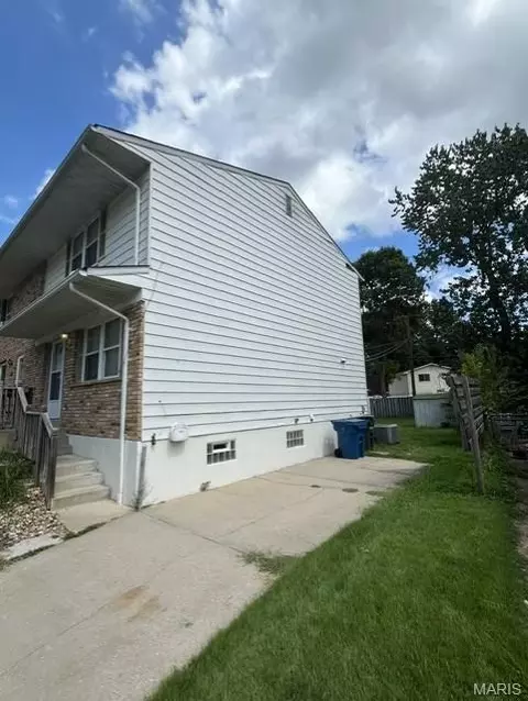 Exterior - 2235 Jackson Dr, Arnold, MO 63010 photo 1 of 3