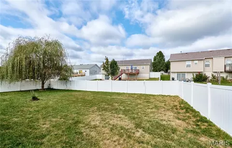 Exterior - 209 Gentle Pine Ln, Winfield, MO 63389 photo 7 of 8