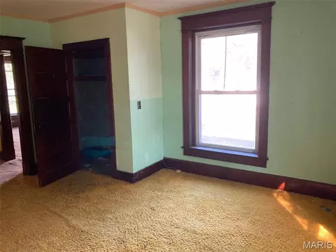Bedroom - 711 Walnut St, Fulton, MO 65251 photo 3 of 6