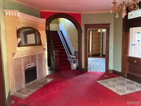 Entry Way - 711 Walnut St, Fulton, MO 65251 photo 1 of 1