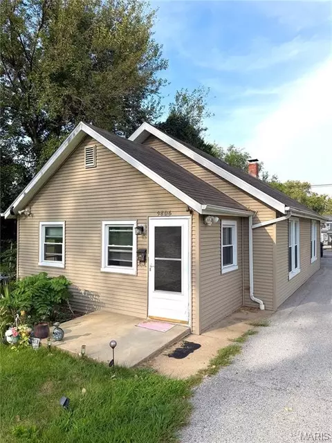 9806 W Main St, Belleville, IL 62223