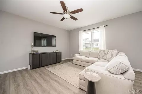 Living - 348 Misthaven Dr, Eureka, MO 63025 photo 1 of 1