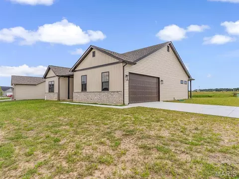 Other - 951 Forbs Dr, Waterloo, IL 62298 photo 1 of 6