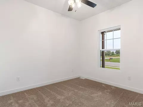 Bedroom - 951 Forbs Dr, Waterloo, IL 62298 photo 1 of 6