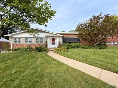 8250 Tulane Ave, Saint Louis, MO 63132