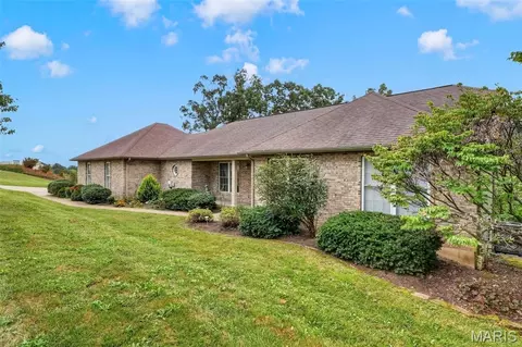 Exterior - 74 Forest Hills Dr, Washington, MO 63090 photo 1 of 5