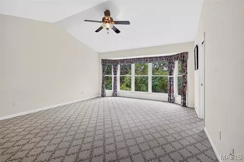 Bedroom - 74 Forest Hills Dr, Washington, MO 63090 photo 2 of 5