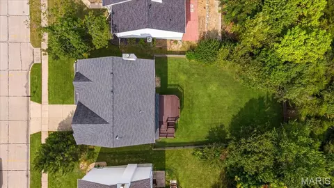 View/Area - 1566 Buckhurst Ct, Ballwin, MO 63021 photo 1 of 5