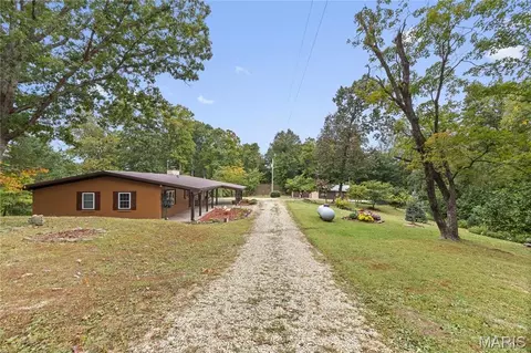 Exterior - 1521 W Highway 100, Hermann, MO 65041 photo 1 of 13
