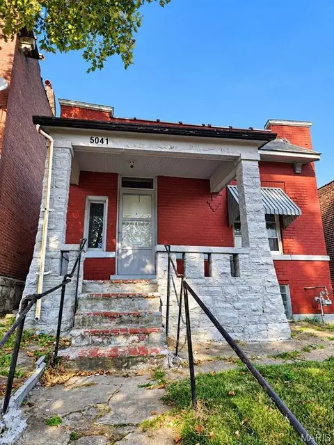5041 Terry Ave, Saint Louis, MO 63115