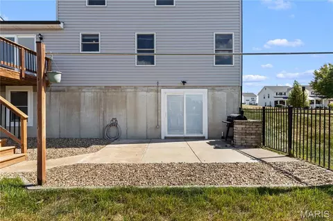 Exterior - 51 E Homefield Point Ct, O'fallon, MO 63366 photo 5 of 6