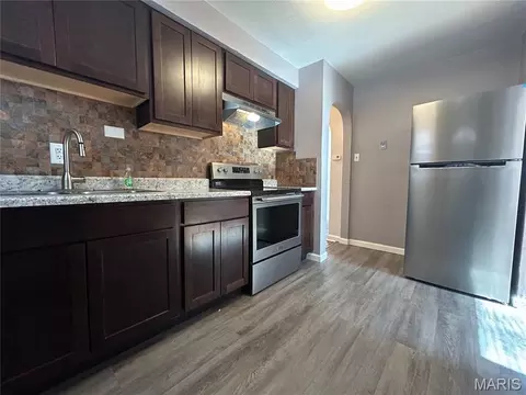 Kitchen - 6325 Everett Dr, Saint Louis, MO 63134 photo 2 of 2
