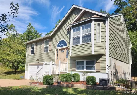 Exterior - 3605 N Meadow Mill Dr, Arnold, MO 63010 photo 2 of 7