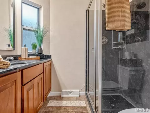 Bath - 112 Jefferson, Waterloo, IL 62298 photo 1 of 3