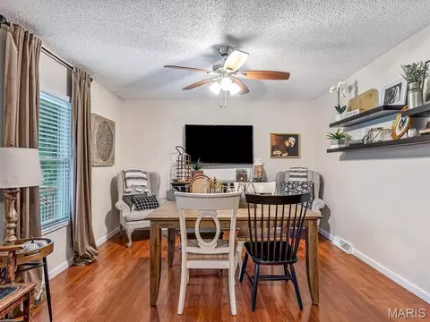 Dining - 112 Jefferson, Waterloo, IL 62298 photo 1 of 1
