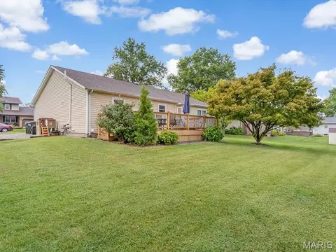 Exterior - 112 Jefferson, Waterloo, IL 62298 photo 4 of 5