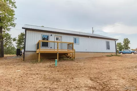 Exterior - 15564 Top Dr, Saint Robert, MO 65584 photo 4 of 4