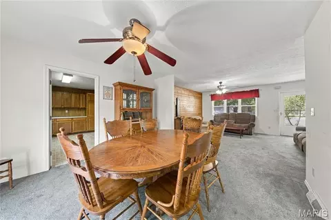 Dining - 300 Greentree Rd, Rolla, MO 65401 photo 2 of 2