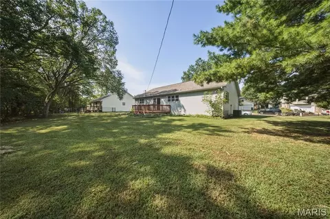 Exterior - 300 Greentree Rd, Rolla, MO 65401 photo 5 of 10