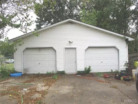 Exterior - 522 E Main St, Sparta, IL 62286 photo 6 of 8