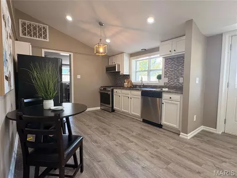 Kitchen - 522 B St, Bethalto, IL 62010 photo 1 of 1