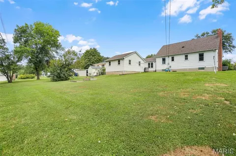 Exterior - 704 W 9th St, Washington, MO 63090 photo 4 of 4