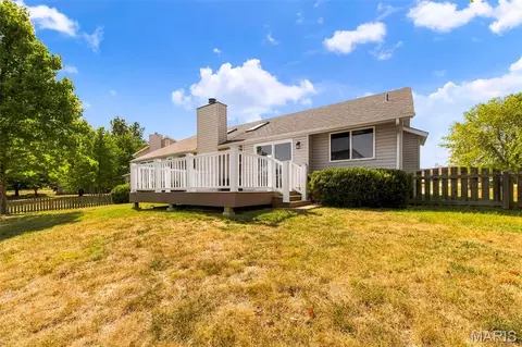 Exterior - 7 Town Cryer Ct, O'fallon, MO 63366 photo 8 of 10