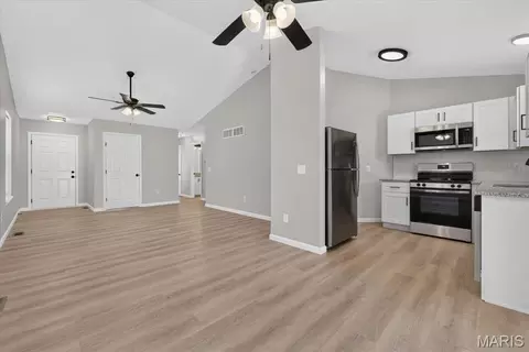 Entry Way - 1540 Batters Box Dr, O'fallon, MO 63366 photo 1 of 3