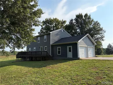 Exterior - 2161 Young Rd, Pacific, MO 63069 photo 4 of 8