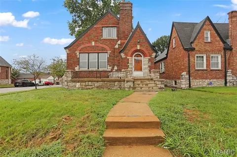 1600 Veronica Ave, Saint Louis, MO 63147